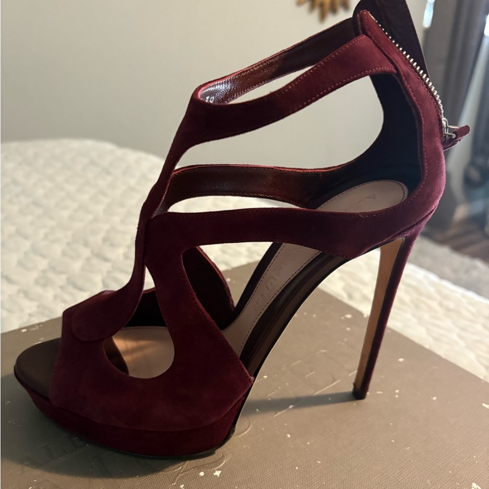 Designer 105mm Cage Sandal in Oxblood